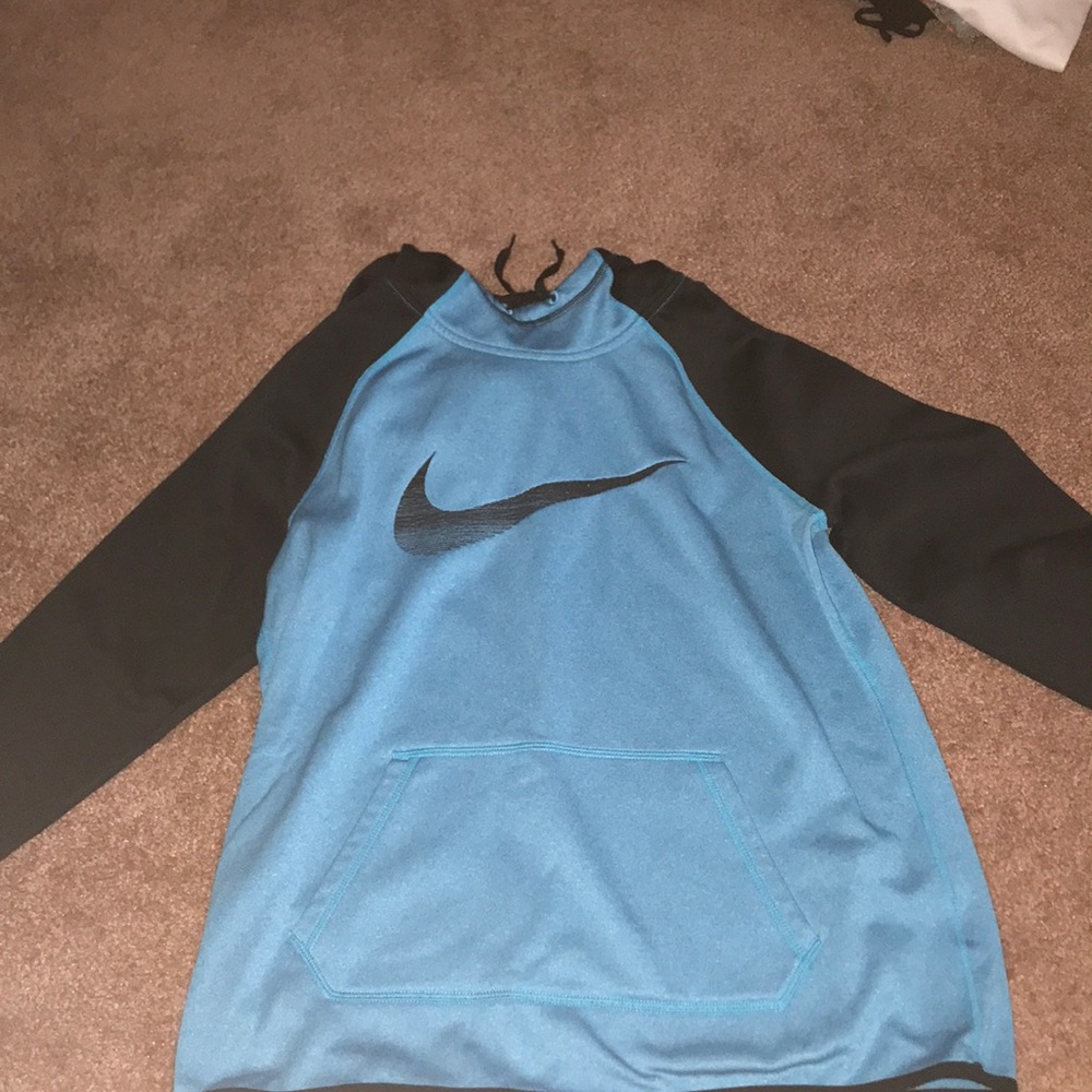 Nike sweatshirt